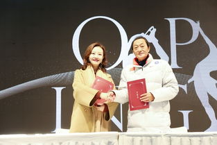北京首家冰上演藝中心“萬域芳菲”開業 培訓與演藝接軌國際化，打造首都冰雪文化新地標
